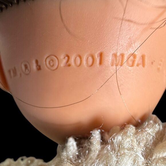 Bratz The Style It! Fashion Collection Yasmin Doll MGA 2003 Complete - Picture 8 of 14